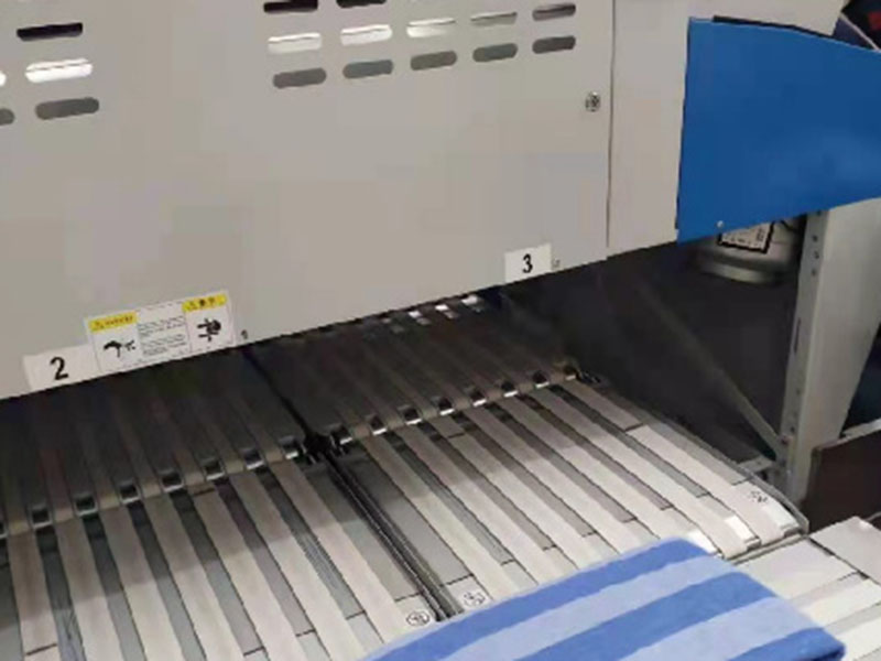 聊城巾类折叠机-01